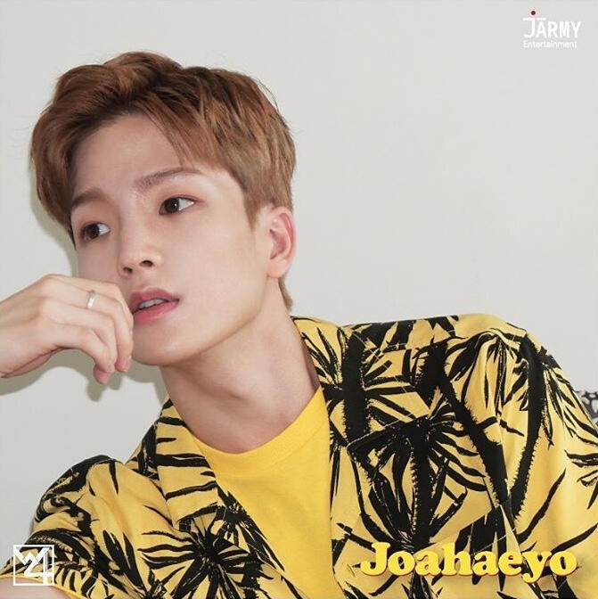 All of the members of the korean band W24, from left to right, Howon, Jiwon, Aaron, Yunsoo and Jonggil in the Top.